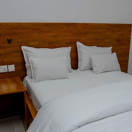 Ally Ngali Motel Kigali Eksteriør bilde